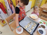 Pečeme ve školce - od zrníčka po rohlík